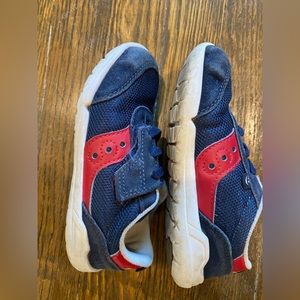 Toddler boys Vecro Saucony Jazz size, 10.5